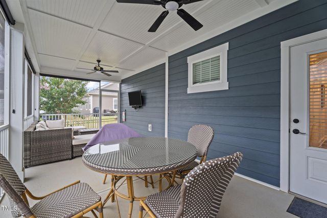 33 Davidson Street, Clayton, NC 27527