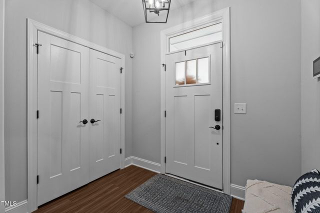 33 Davidson Street, Clayton, NC 27527