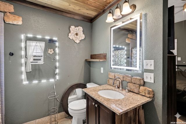 1518 W Travis, San Antonio, TX 78207