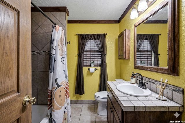 1518 W Travis, San Antonio, TX 78207