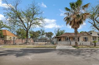 1518 W Travis, San Antonio, TX 78207