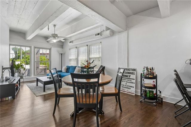 3001 Gillham Road 206, Kansas City, MO 64108