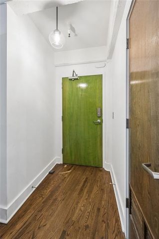 3001 Gillham Road 206, Kansas City, MO 64108