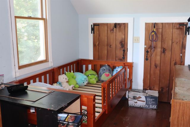 137 Stratton Arlington Road, Wardsboro, VT 05360