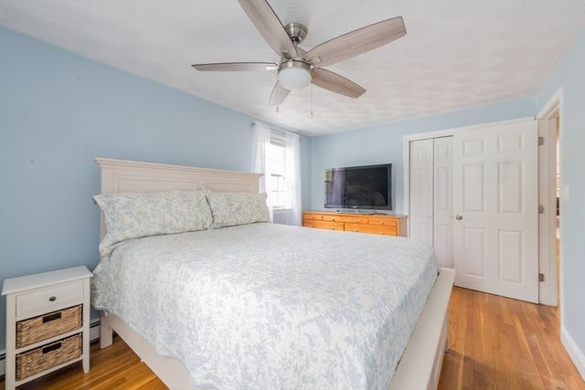 31 Lantern Lane, Plymouth, MA 02360
