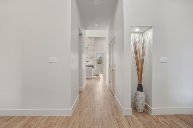 323 Purple Aster Road, Placitas, NM 87043