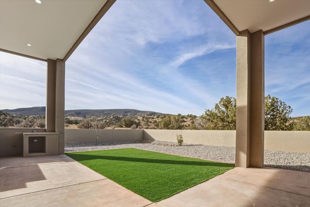 323 Purple Aster Road, Placitas, NM 87043