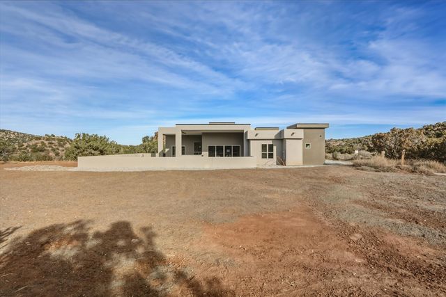 323 Purple Aster Road, Placitas, NM 87043