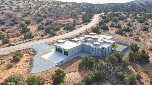 323 Purple Aster Road, Placitas, NM 87043