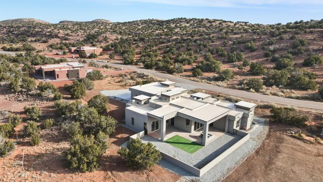 323 Purple Aster Road, Placitas, NM 87043