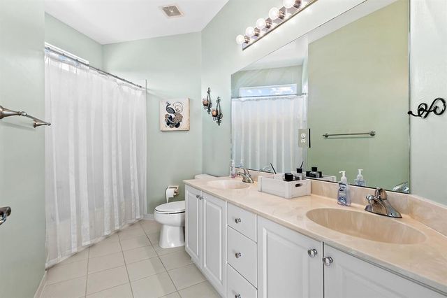 9728 Vineyard Court, Boca Raton, FL 33428
