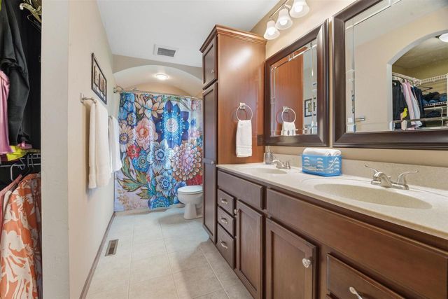W7122 ENGLEWOOD DRIVE, Greenville, WI 54942