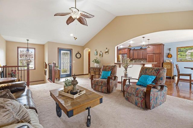 W7122 ENGLEWOOD DRIVE, Greenville, WI 54942