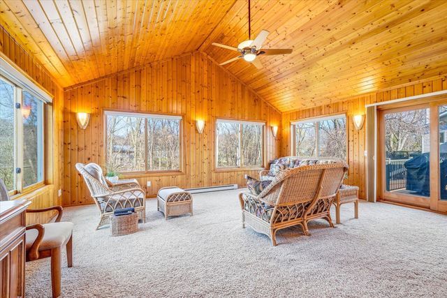 4564 Cliff Ridge Court, Eagan, MN 55123