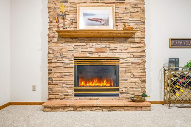 4564 Cliff Ridge Court, Eagan, MN 55123