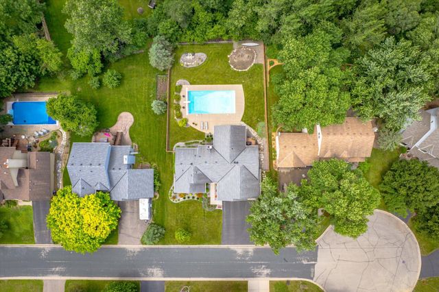 4564 Cliff Ridge Court, Eagan, MN 55123