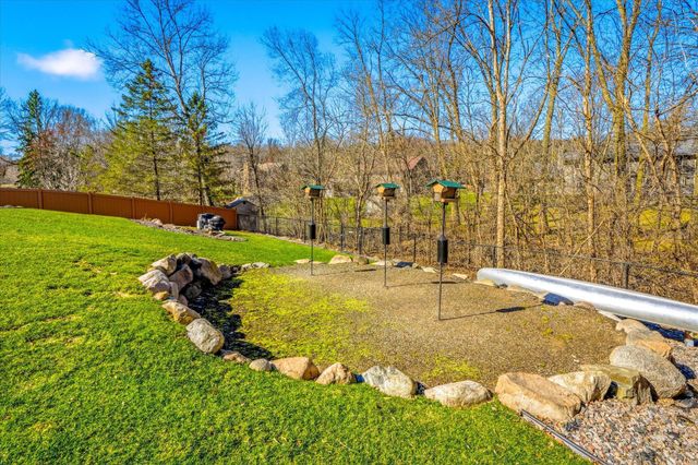 4564 Cliff Ridge Court, Eagan, MN 55123