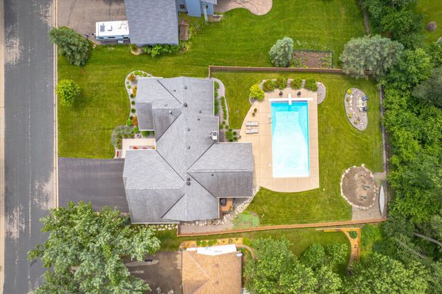 4564 Cliff Ridge Court, Eagan, MN 55123