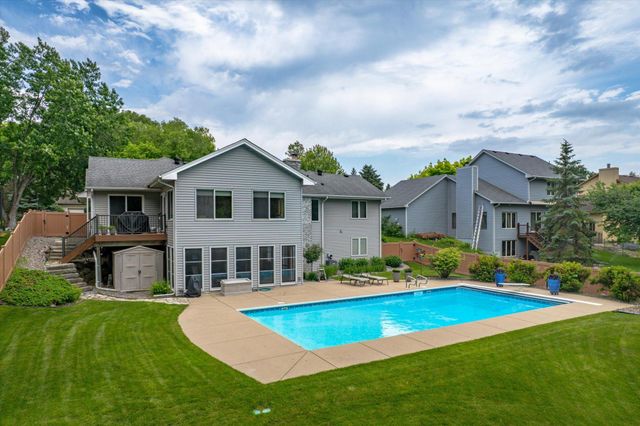 4564 Cliff Ridge Court, Eagan, MN 55123