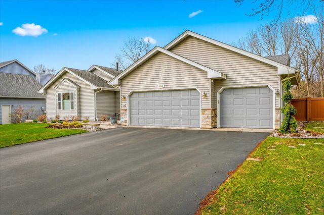 4564 Cliff Ridge Court, Eagan, MN 55123