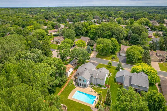 4564 Cliff Ridge Court, Eagan, MN 55123