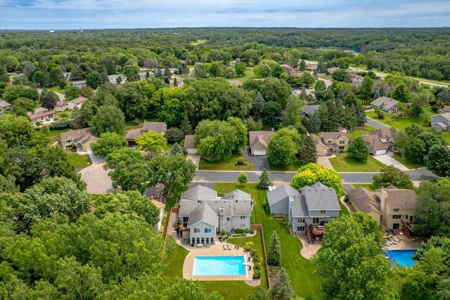 4564 Cliff Ridge Court, Eagan, MN 55123