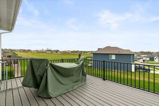 995 8th Street, Waukee, IA 50263