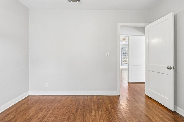 3812 Marks Place, Fort Worth, TX 76116