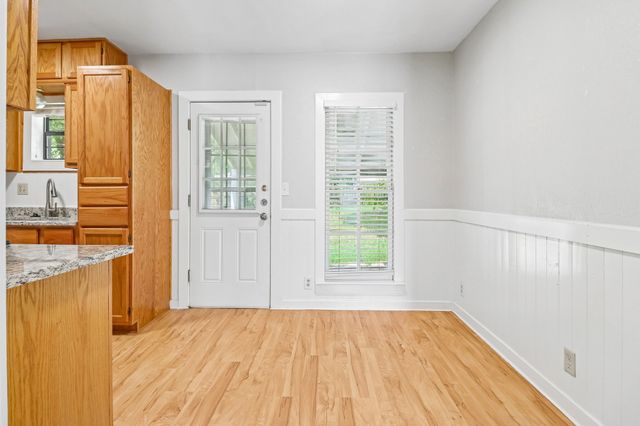 3812 Marks Place, Fort Worth, TX 76116