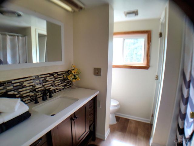 5837 E Kemper Road, Sharonville, OH 45241