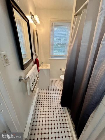 3712 LAWRENCE AVE, Kensington, MD 20895