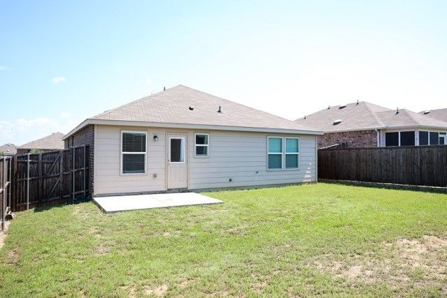 1416 Waggoner Drive, Aubrey, TX 76227