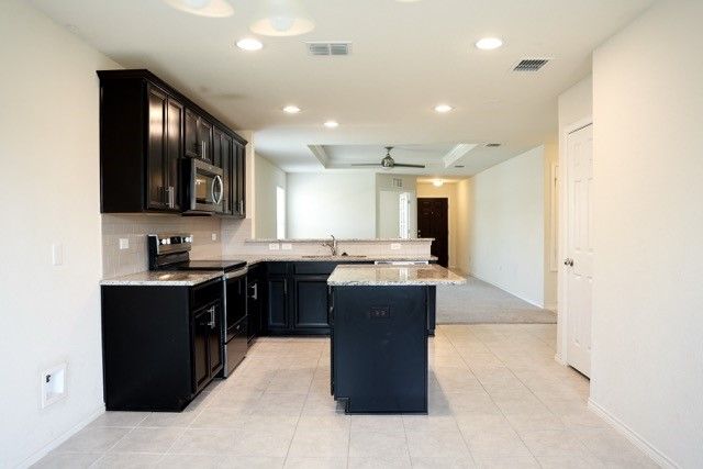 1416 Waggoner Drive, Aubrey, TX 76227