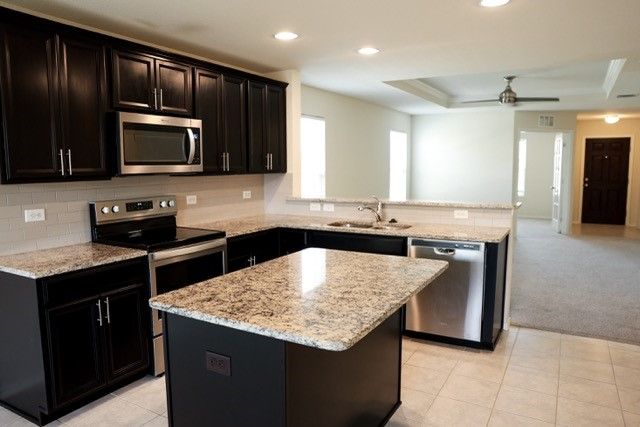 1416 Waggoner Drive, Aubrey, TX 76227