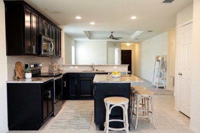 1416 Waggoner Drive, Aubrey, TX 76227