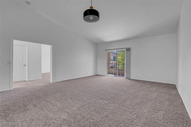 353 Amber Pine Street 203, Las Vegas, NV 89144