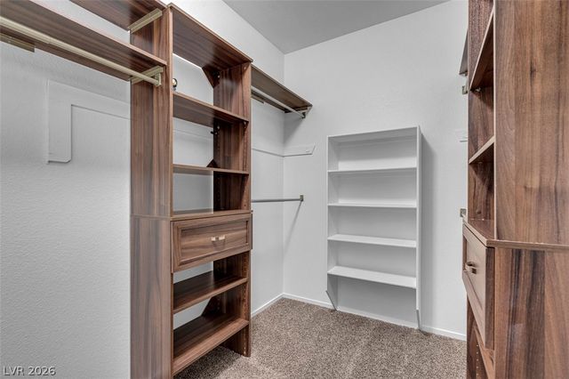 353 Amber Pine Street 203, Las Vegas, NV 89144