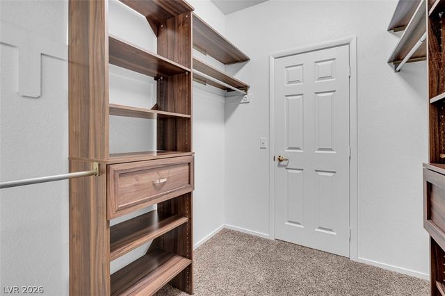 353 Amber Pine Street 203, Las Vegas, NV 89144