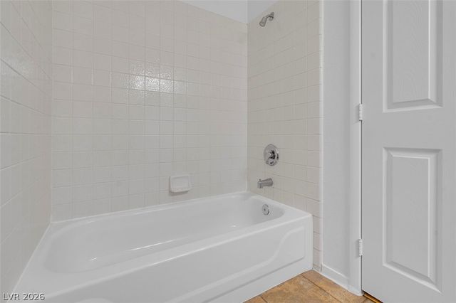 353 Amber Pine Street 203, Las Vegas, NV 89144