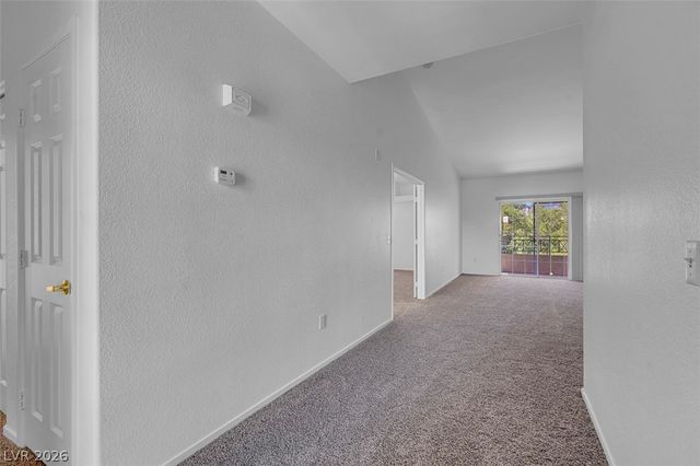 353 Amber Pine Street 203, Las Vegas, NV 89144