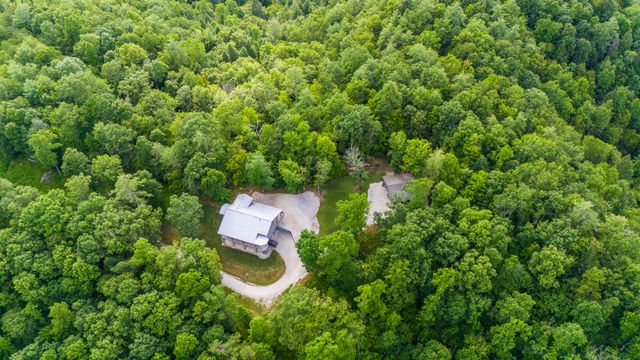 881 Booth Ridge Road, Rogers, KY 41365