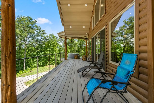 881 Booth Ridge Road, Rogers, KY 41365