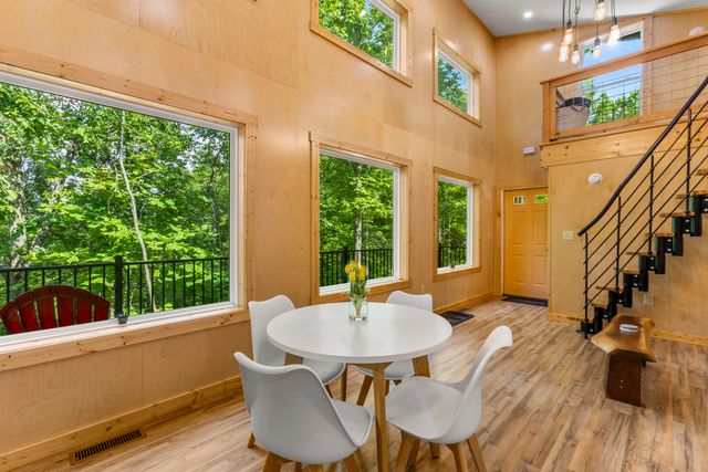 881 Booth Ridge Road, Rogers, KY 41365