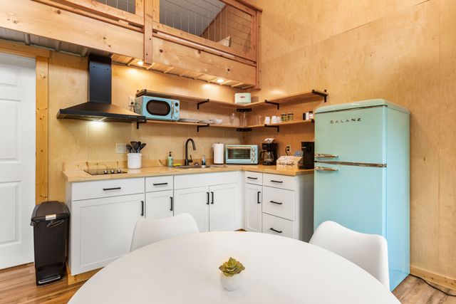 881 Booth Ridge Road, Rogers, KY 41365