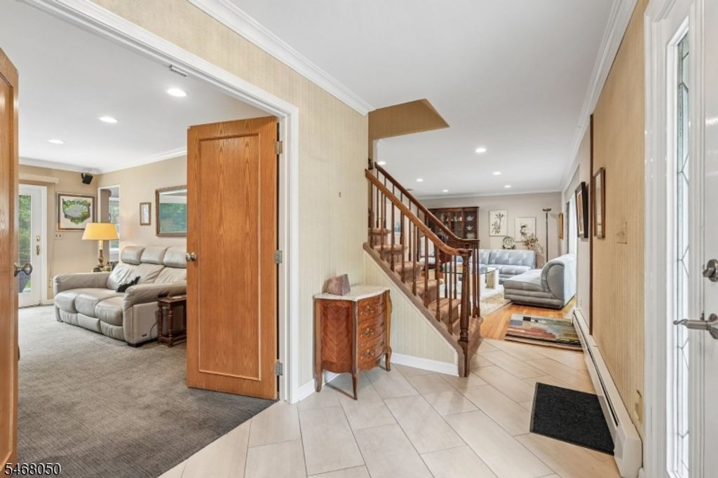 26 Almroth Dr, Wayne Twp., NJ 07470 — photo 5