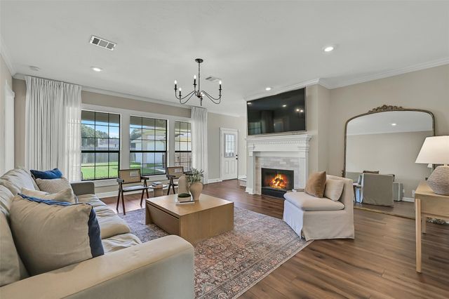 2505 Sarasota Drive, Friendswood, TX 77546