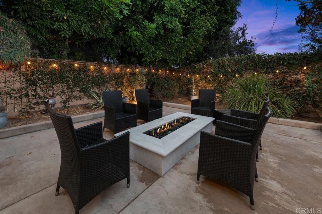 2190 Corte Acebo, Carlsbad, CA 92009 — photo 2