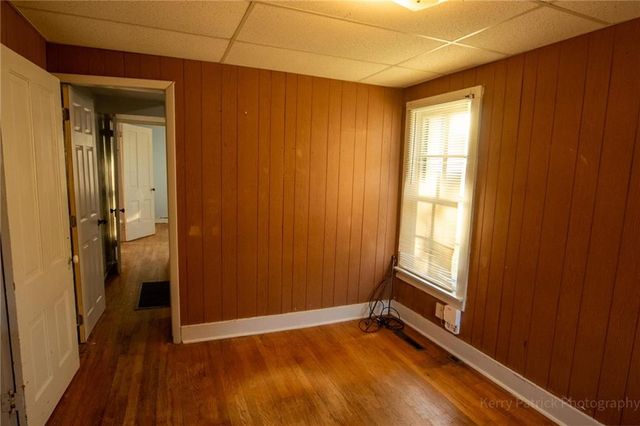 1015 Corby Street, St Joseph, MO 64501