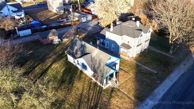 1015 Corby Street, St Joseph, MO 64501