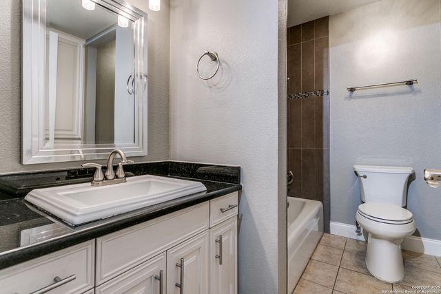 102 Vassar Ln Apt 16, San Antonio, TX 78212